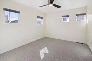 5658 N Latrobe Ave, Chicago, IL 60646 - Photo 22