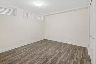 5658 N Latrobe Ave, Chicago, IL 60646 - Photo 26