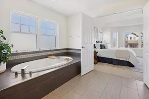 5658 N Latrobe Ave, Chicago, IL 60646 - Photo 18