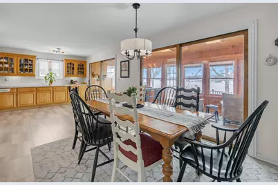 4713 E Lake Shore Drive, Wonder Lake, IL 60097 - Photo 8