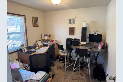4310 Wilshire Avenue, Rockford, IL 61101 - Photo 18