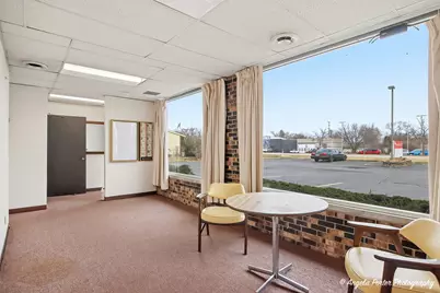 4901 W Elm Street, McHenry, IL 60050 - Photo 16