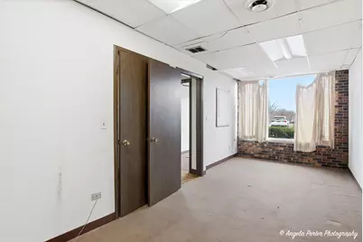 4901 W Elm Street, McHenry, IL 60050 - Photo 18