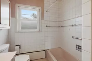 1940 4th Street A, East Moline, IL 61244 - Photo 16