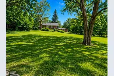 22W130 Irving Park Road, Roselle, IL 60172 - Photo 2
