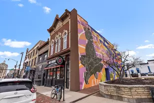 308-310 E State St, Rockford, IL 61104 - Photo 2