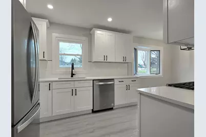 836 Regent Street, New Lenox, IL 60451 - Photo 4