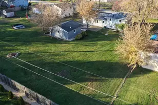 836 Regent St, New Lenox, IL 60451 - Photo 2
