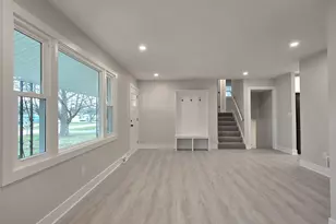 836 Regent St, New Lenox, IL 60451 - Photo 8