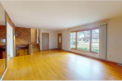 4N163 5th Avenue, Addison, IL 60101 - Photo 8