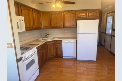 16 N Fairlawn Avenue, Mundelein, IL 60060 - Photo 4