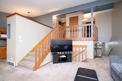 4653 High Point Drive #28, Rockford, IL 61114 - Photo 4