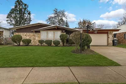 1028 W Strieff Lane, Glenwood, IL 60425 - Photo 1