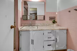 1028 W Strieff Ln, Glenwood, IL 60425 - Photo 14