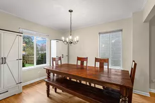 1060 Selma Ln, Naperville, IL 60540 - Photo 6