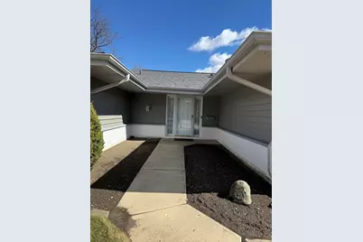 1419 Churchill Road, Schaumburg, IL 60195 - Photo 2