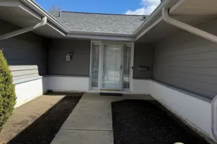 1419 Churchill Rd, Schaumburg, IL 60195 - Photo 2