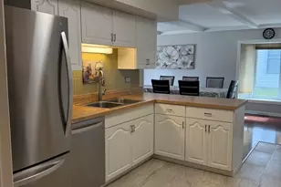 1419 Churchill Rd, Schaumburg, IL 60195 - Photo 8