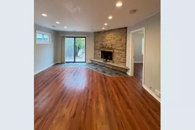 6902 Lyons Street, Morton Grove, IL 60053 - Photo 30