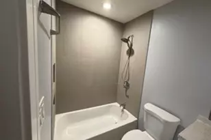 6902 Lyons St, Morton Grove, IL 60053 - Photo 12