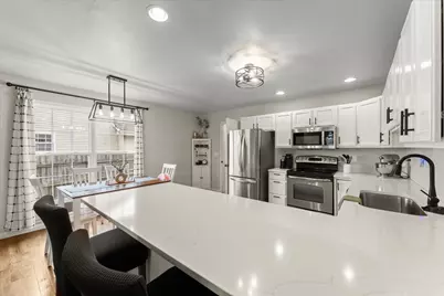 706 Northgate Drive, Saint John, IL 61873 - Photo 10