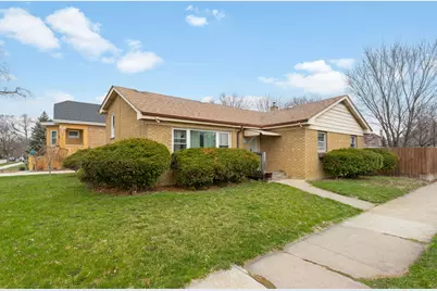 4249 Custer Avenue, Lyons, IL 60534 - Photo 2