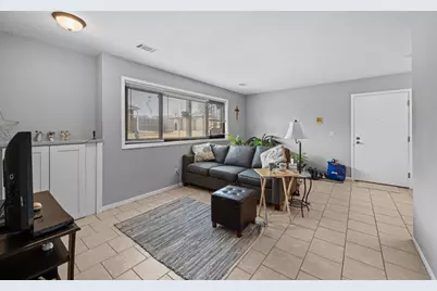 1211 48th Avenue #27, East Moline, IL 61244 - Photo 10