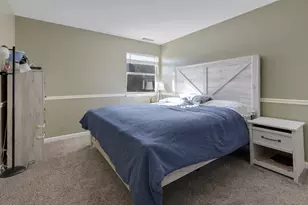 204 Dublin Ln, Schaumburg, IL 60194 - Photo 18