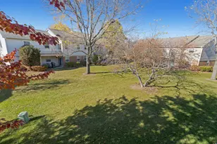 204 Dublin Ln, Schaumburg, IL 60194 - Photo 30