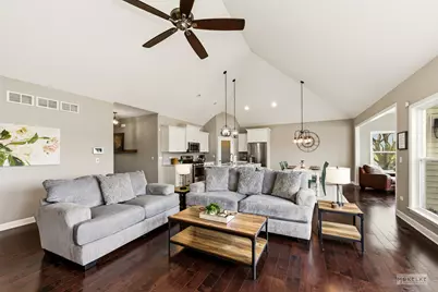 26918 Summergrove Drive, Plainfield, IL 60585 - Photo 4