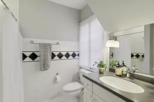 2319 Asbury Ave, Evanston, IL 60201 - Photo 30