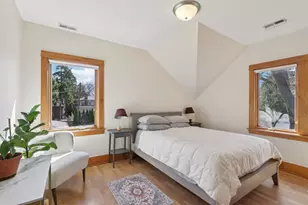 2319 Asbury Ave, Evanston, IL 60201 - Photo 32