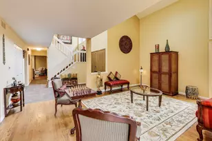 11515 Burr Oak Ln, Burr Ridge, IL 60527 - Photo 6