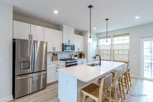 167 Canterbury Way, Lake Zurich, IL 60047 - Photo 8