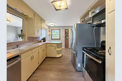 243 W Patton Street, Paxton, IL 60957 - Photo 6