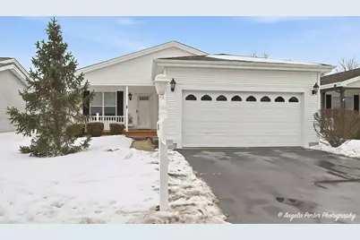 54 Rocking Horse Lane, Grayslake, IL 60030 - Photo 1