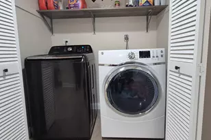 4855 W Argyle St, Chicago, IL 60630 - Photo 26