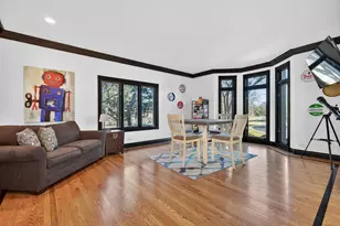 9315 N Muirfield Dr, Lakewood, IL 60014 - Photo 18