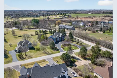 9315 N Muirfield Drive, Lakewood, IL 60014 - Photo 128