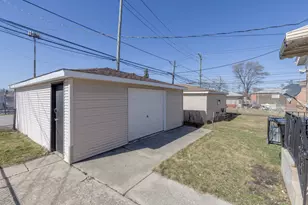 8906 S Halsted St, Chicago, IL 60620 - Photo 12