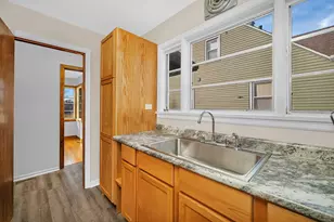 537 St George St, Ottawa, IL 61350 - Photo 10