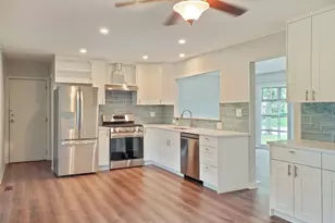 [Address not provided], Roselle, IL 60172 - Photo 12