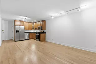 2131 N Larrabee St, Chicago, IL 60614 - Photo 4