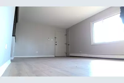 8800 W 76th Place #1E, Justice, IL 60458 - Photo 2