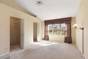 147 Stirling Ln, Schaumburg, IL 60194 - Photo 20