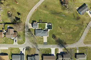 25 Helen St, Streator, IL 61364 - Photo 38