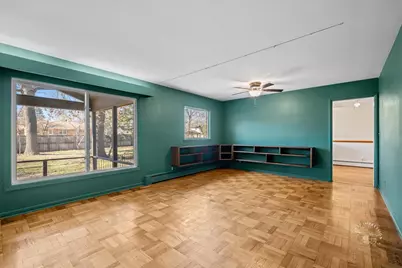 337 Republic Road, Batavia, IL 60510 - Photo 8