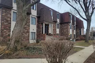 835 Waterview Cir, Vernon Hills, IL 60061 - Photo 10