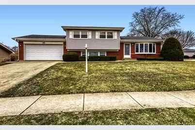 602 E Weathersfield Way, Schaumburg, IL 60193 - Photo 1