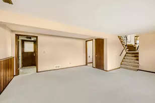 602 E Weathersfield Way, Schaumburg, IL 60193 - Photo 18